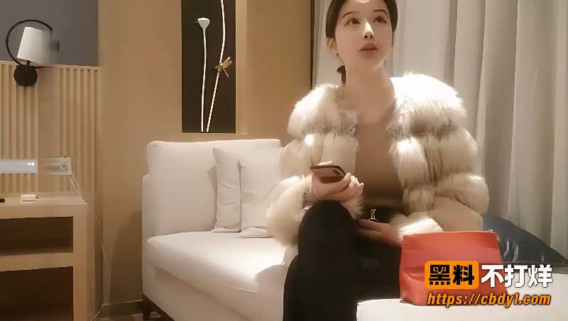 亚洲男女全裸肢体交缠4