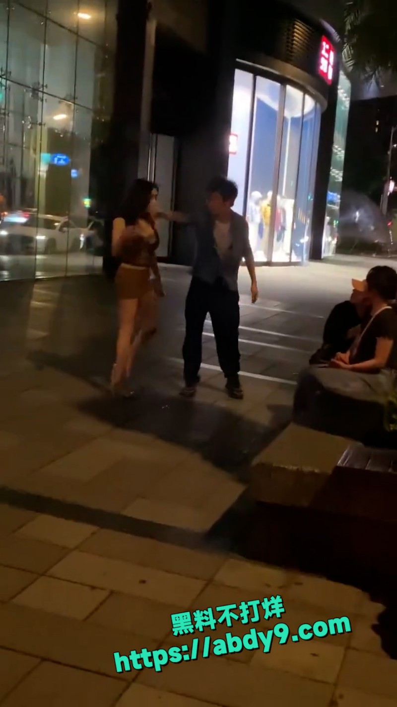 台湾男子看不惯泰国人妖 8