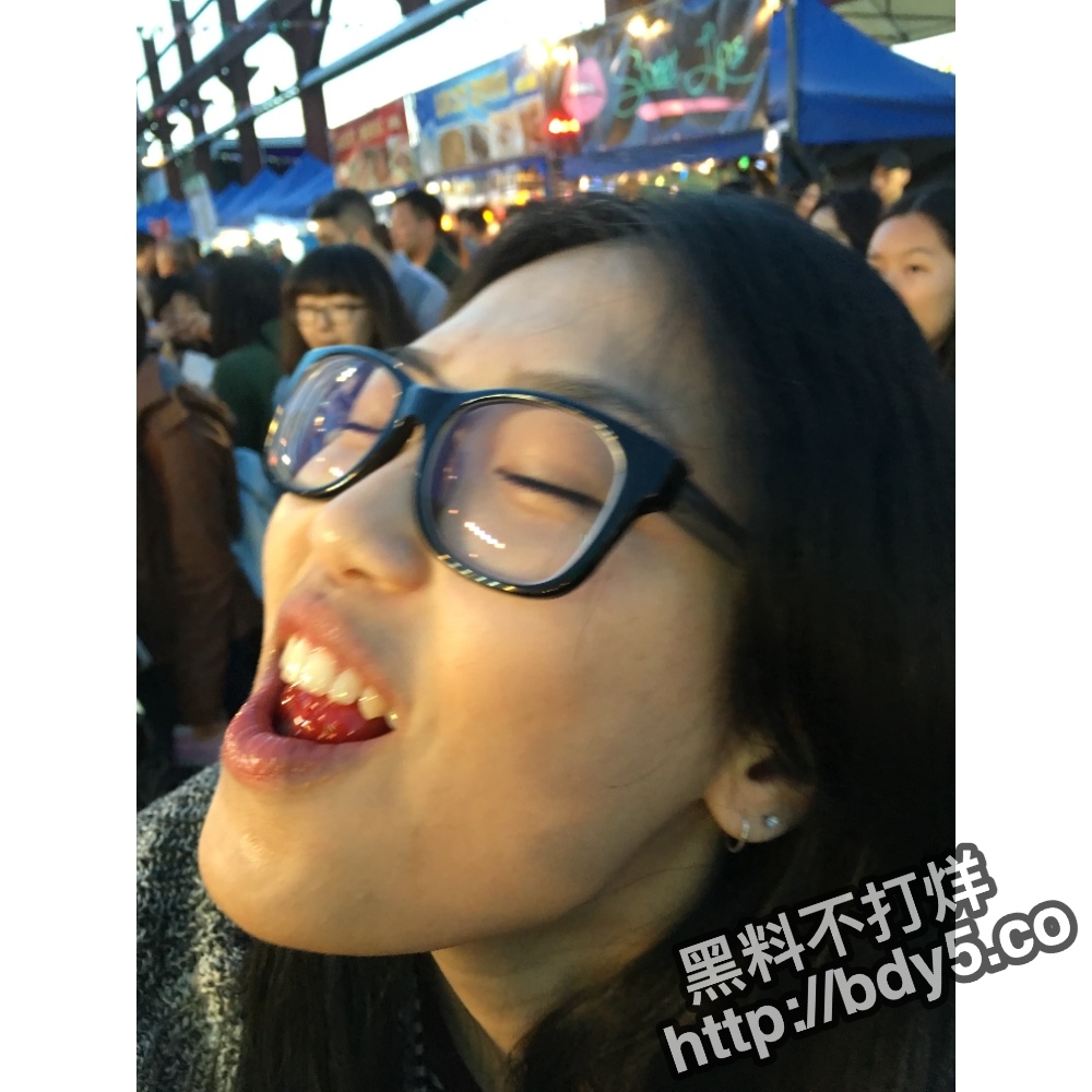 IMG_1787_WH_1000x1000px.jpg