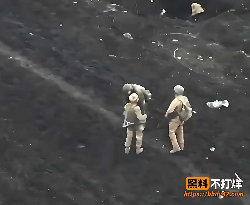乌克兰无人机轰炸俄罗斯士兵6