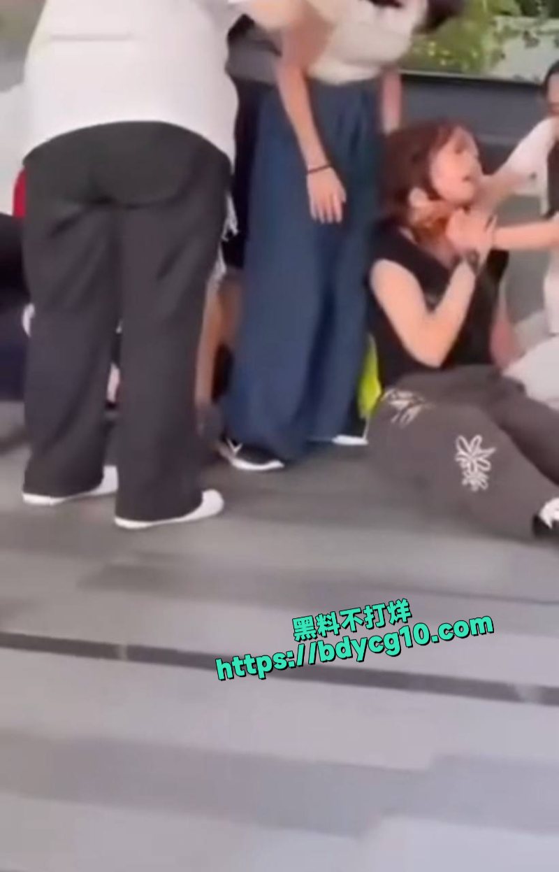 马来西亚泰莱大学割喉事件后续1