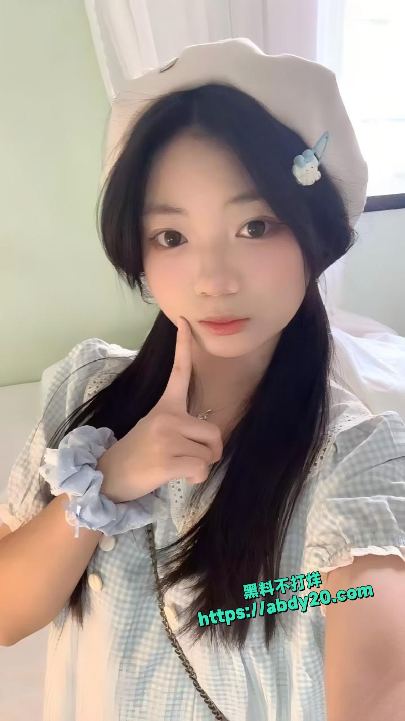 清纯甜妹下海兼职8