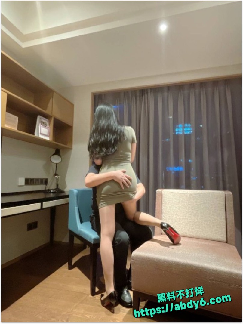 金主夜夜乱操女神视频17
