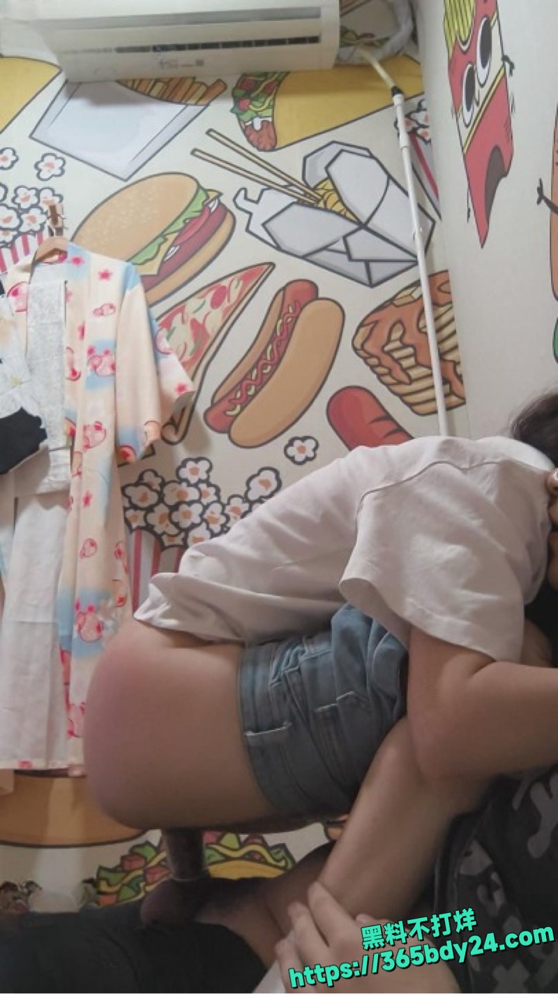 前女友姐姐边玩边操视频5