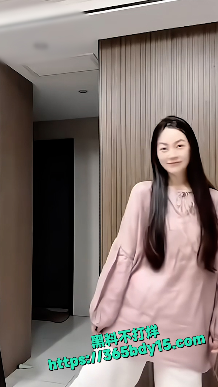 抖音女主播小海牙 3