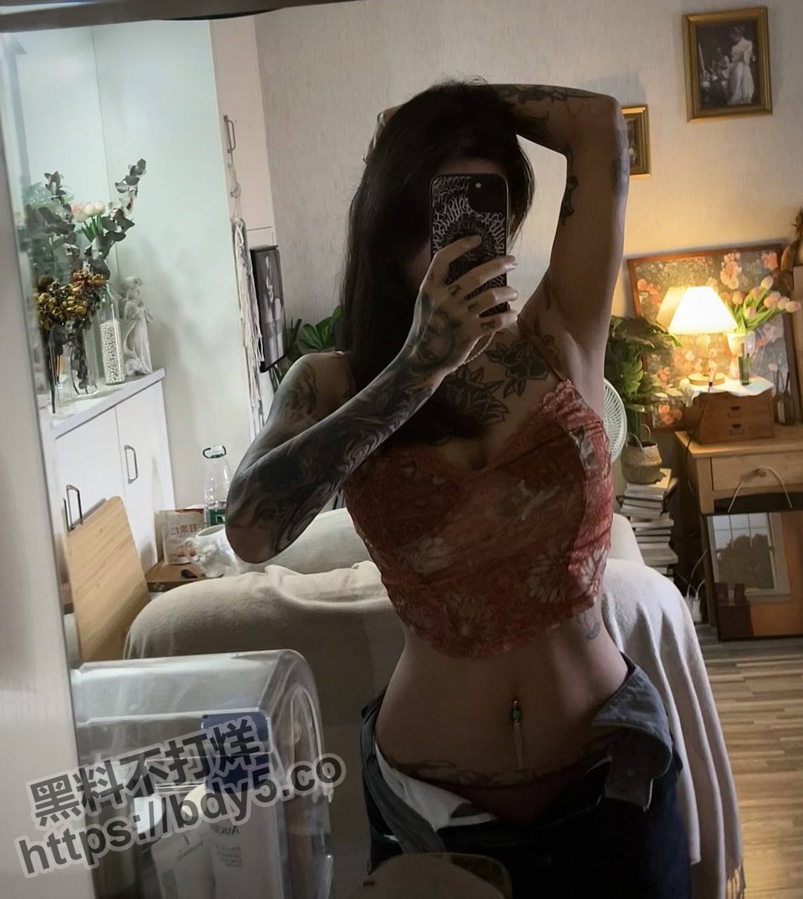 抖音妖姬刺青阿诗自慰视频.jpg