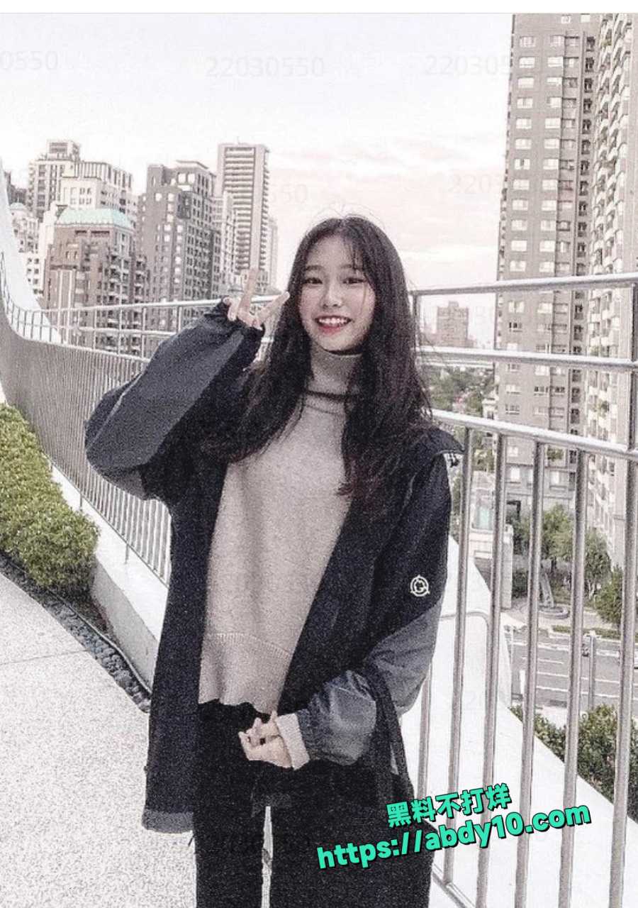 19岁清纯女大学生栗子3