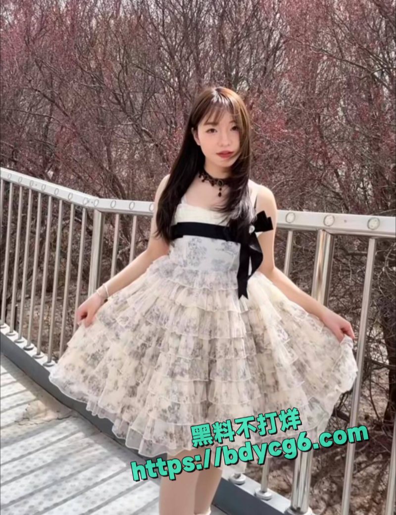 白盼雪生活照2