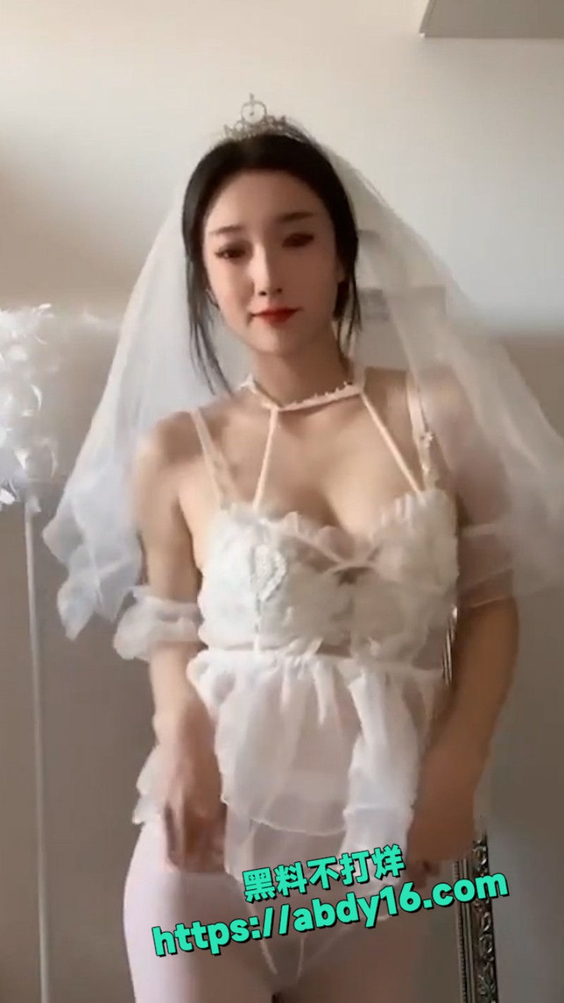 清纯空姐跪趴翘臀毒龙舔肛 3