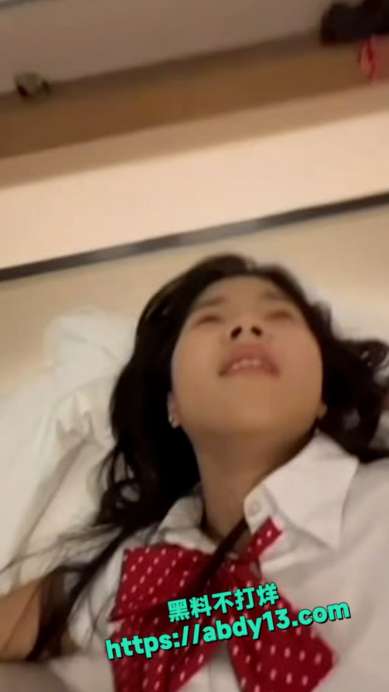马丹妮极品JK学生妹 5