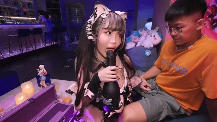痴女苏樱花极乐3p初夜 10