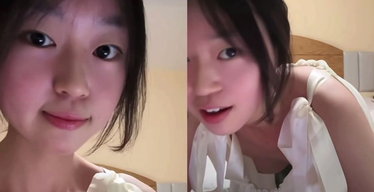 嫩妹小小年纪不学好 学别人搞擦边直播 故意把小荷才露尖尖角的嫩乳露出来