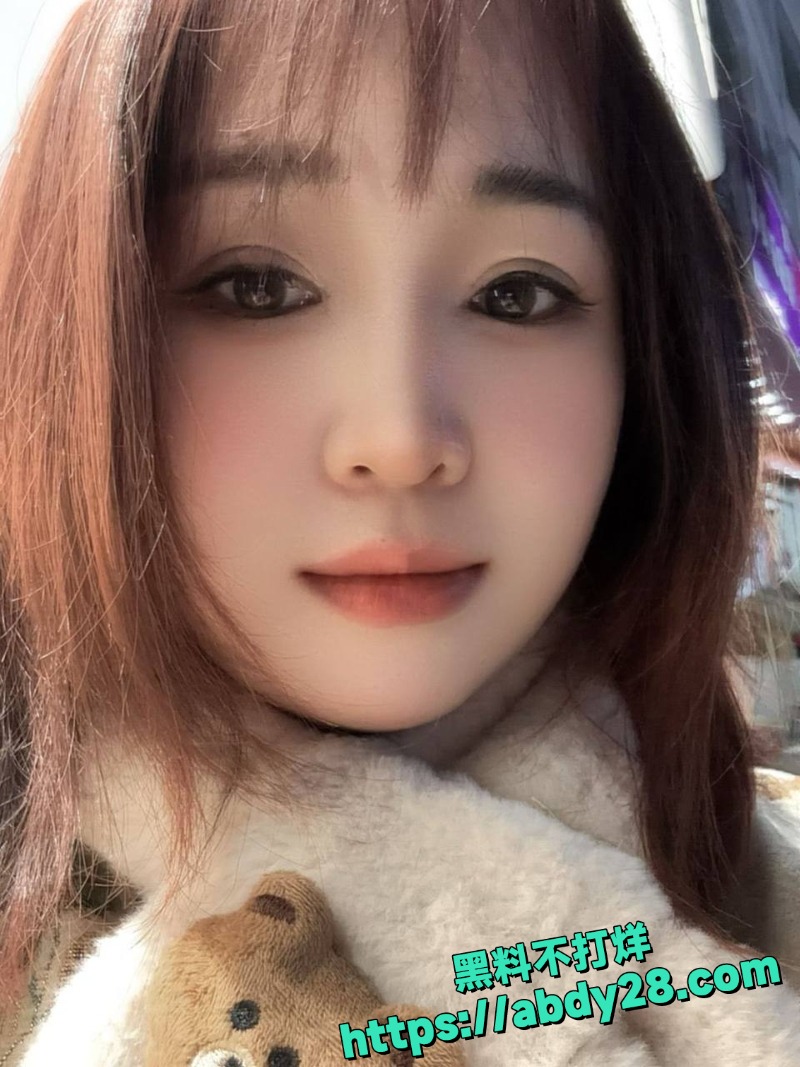 离婚少妇邱宇婷自慰视频8