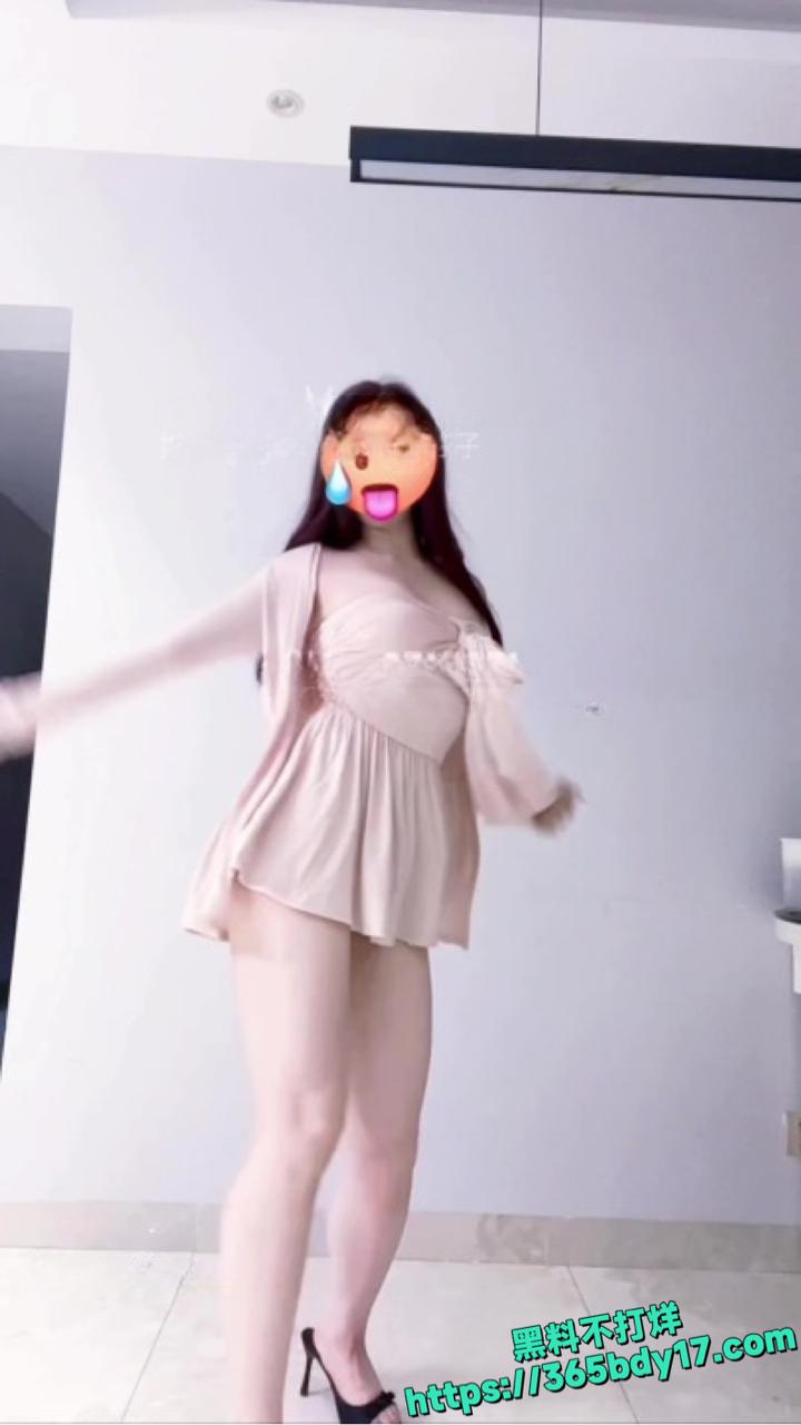 福利姬刚子9月最新合集5.j