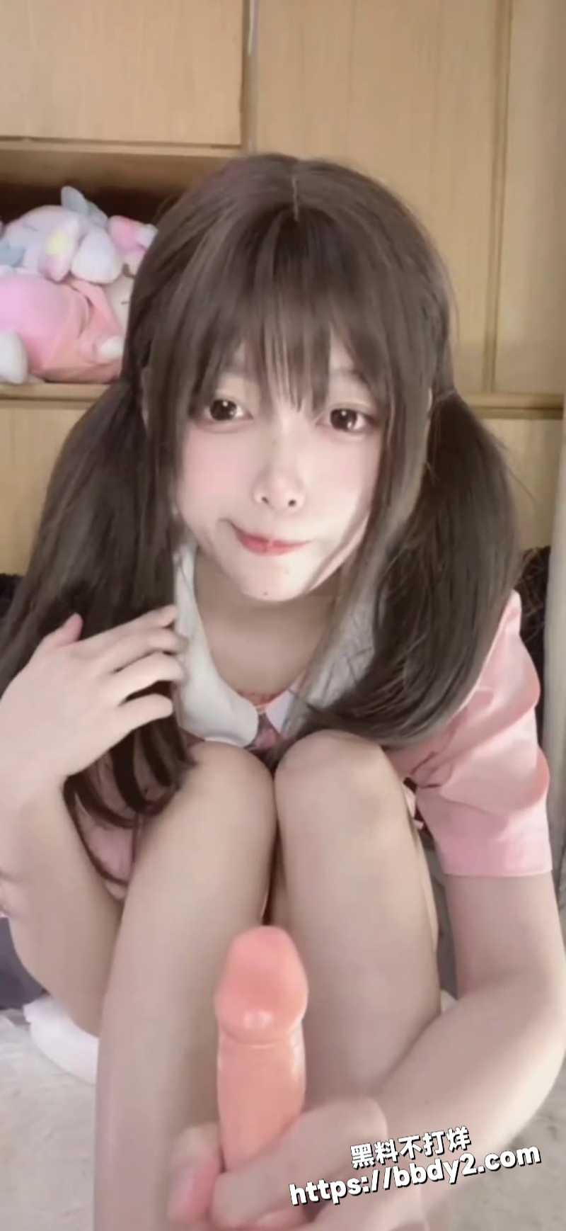 顶级反差婊 水煮鳄鱼1