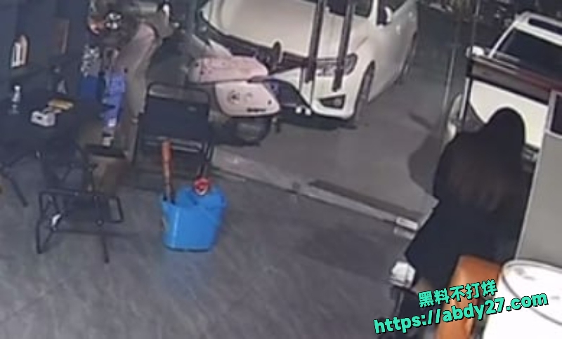 现实版棒打鸳鸯监控捉奸 2