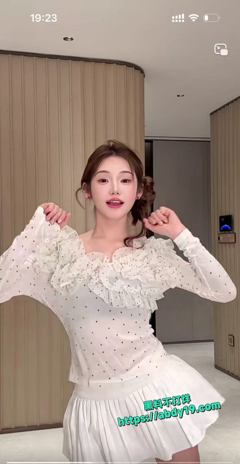 快手千万网红李璐璐不雅视频流出 4