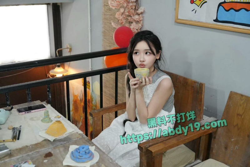 女团成员谢珊珊陪睡大佬视频 39