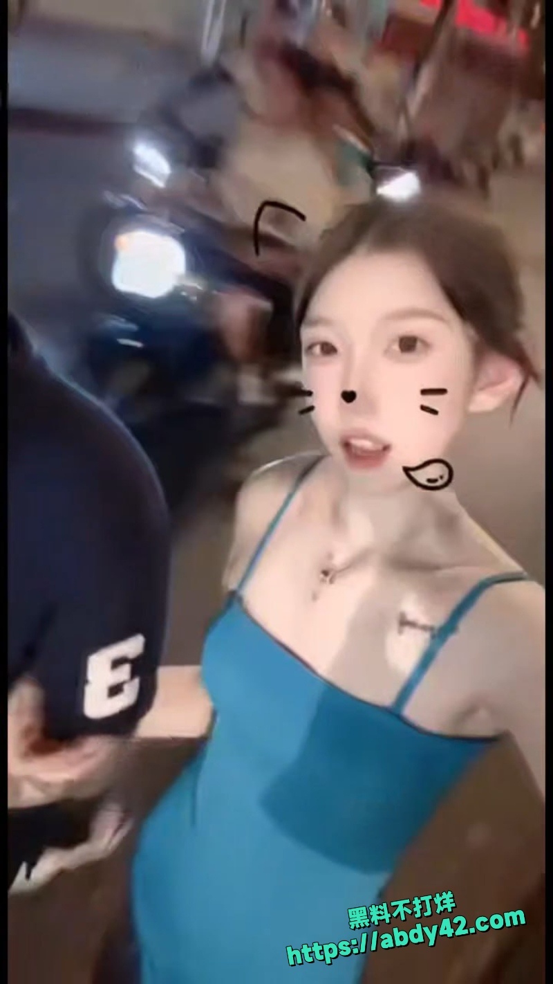 推特博主 icicis 2