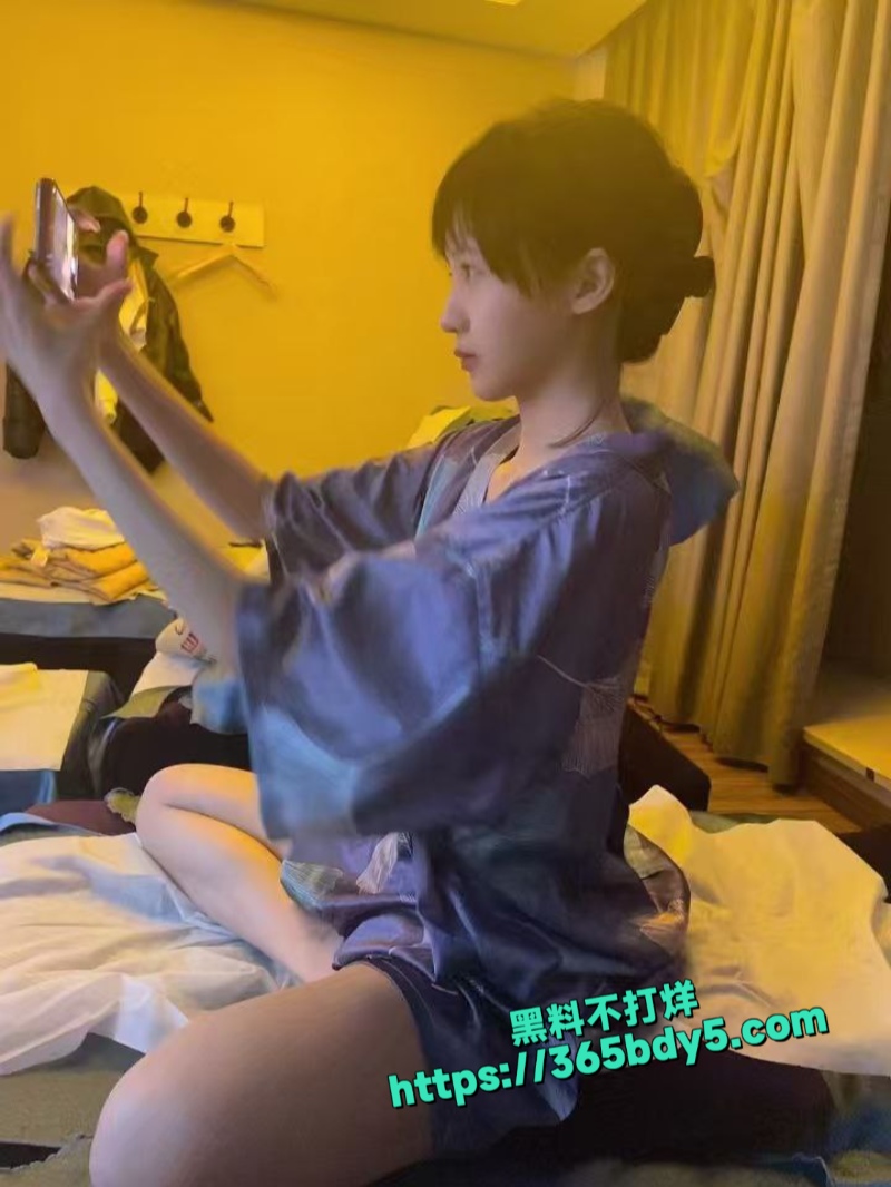 朋友圈曝光真假自辫5
