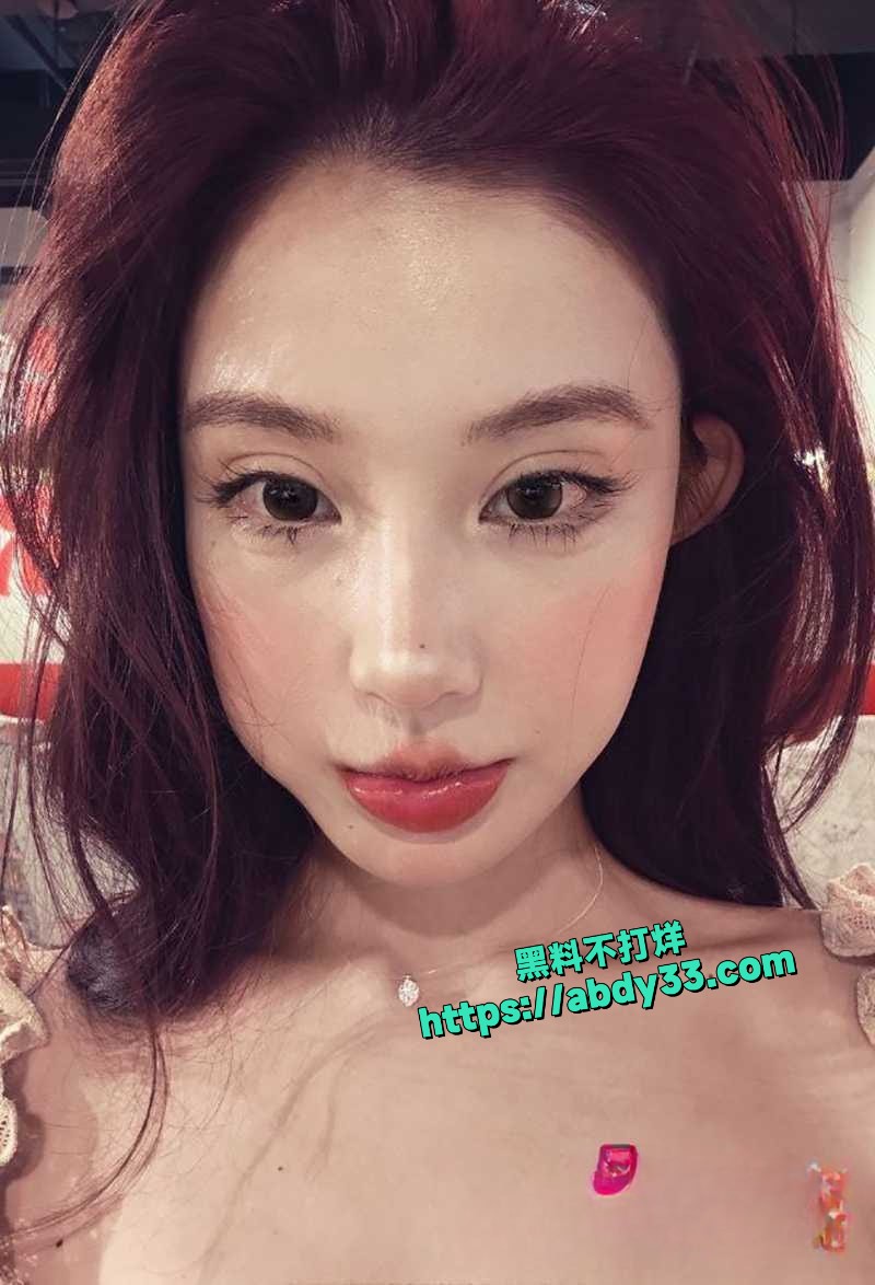 沈阳白富美张露月2