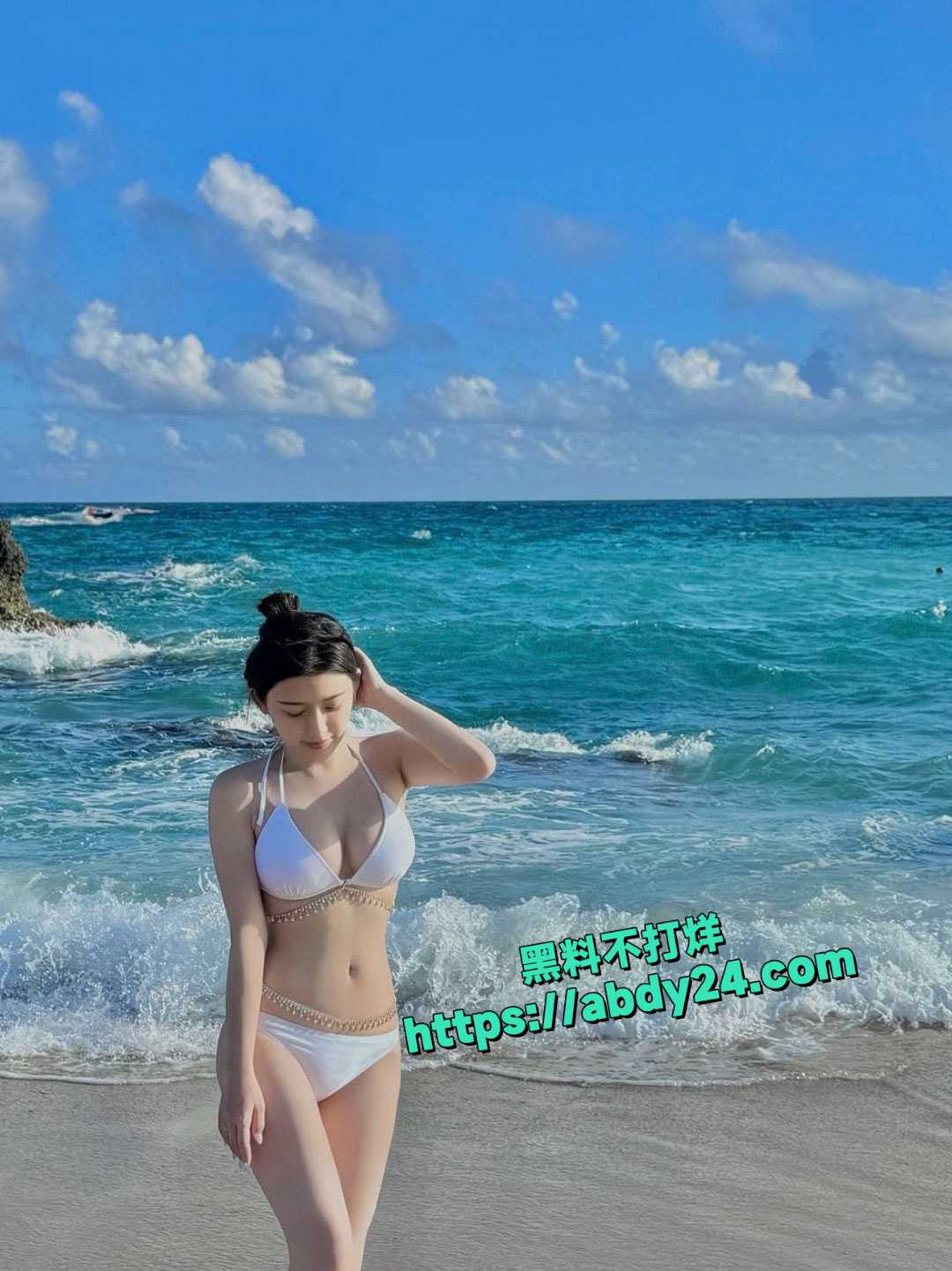 巨乳医美整容师早期下海视频 18
