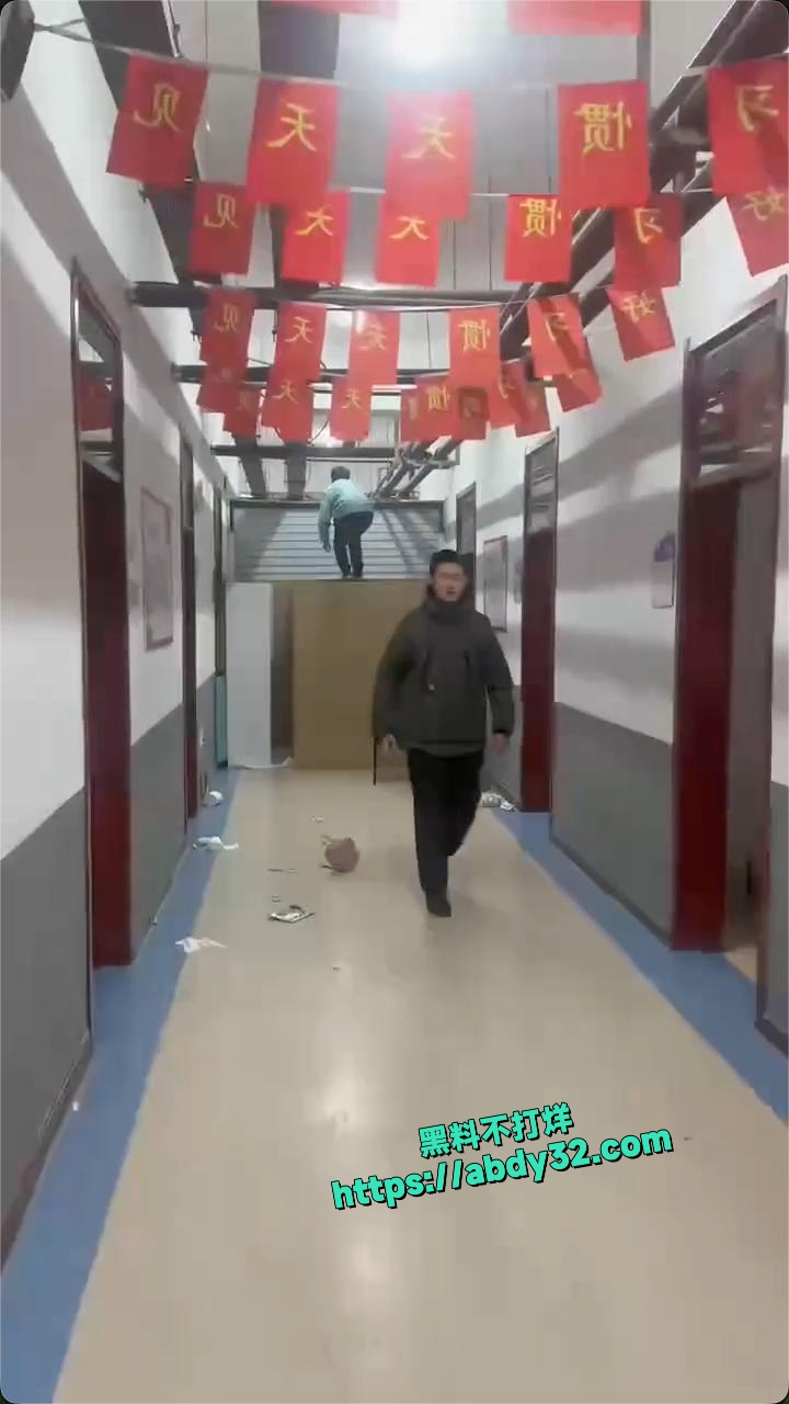 山东环帝网瘾戒除学校学生暴动  13