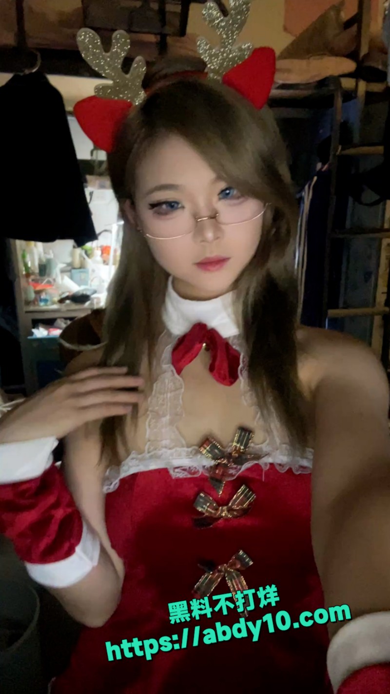 推特 超级困  4