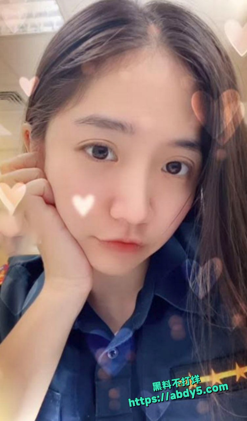 台湾超辣女警萧学逸性爱视频流出 4