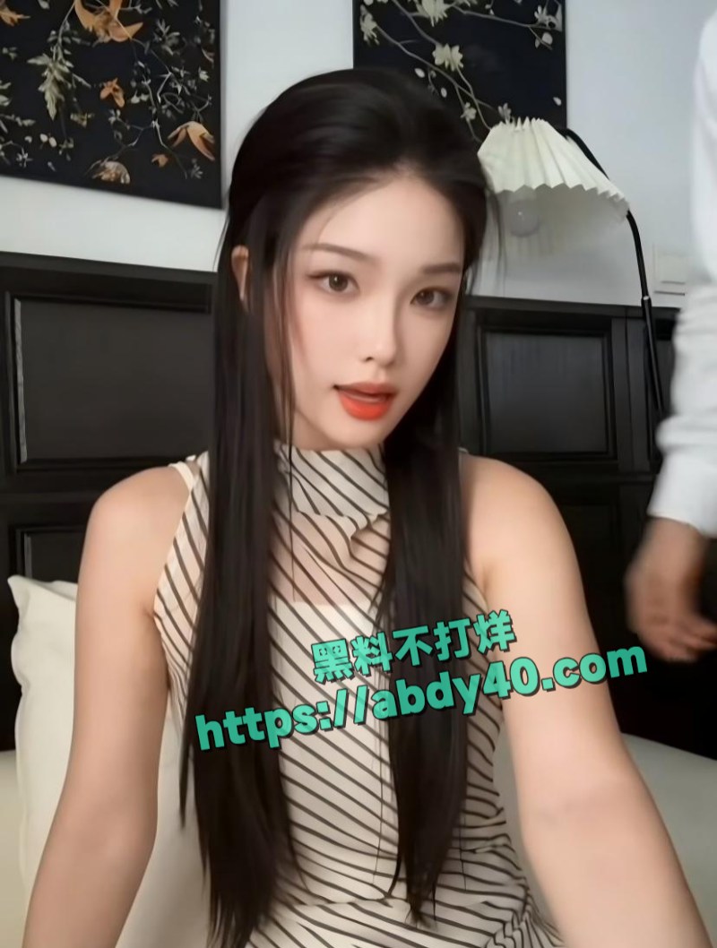 抖音清纯反差博主芊5
