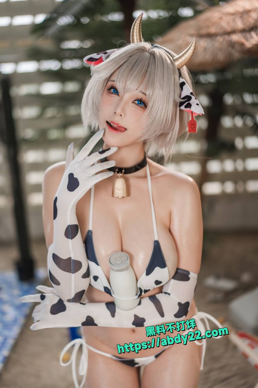 推特巨乳福利姬蜜汁猫裘新作 1