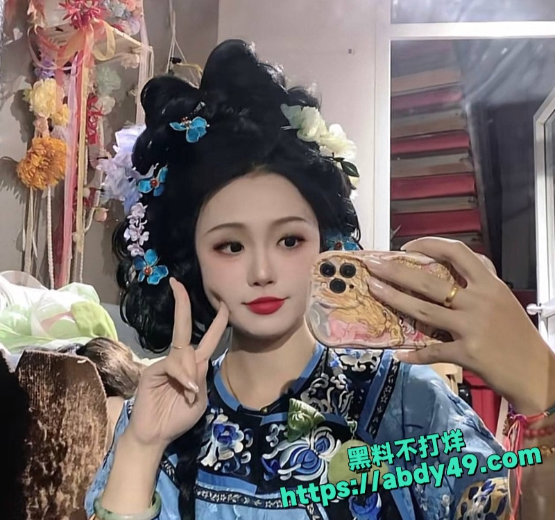 古装大奶少妇 王静 3