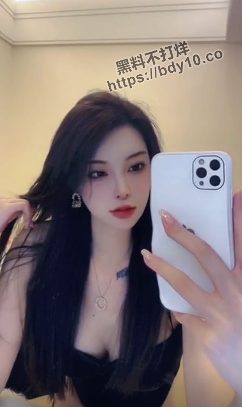 探花朗李寻欢约炮奔驰车模抖音LL.jpg