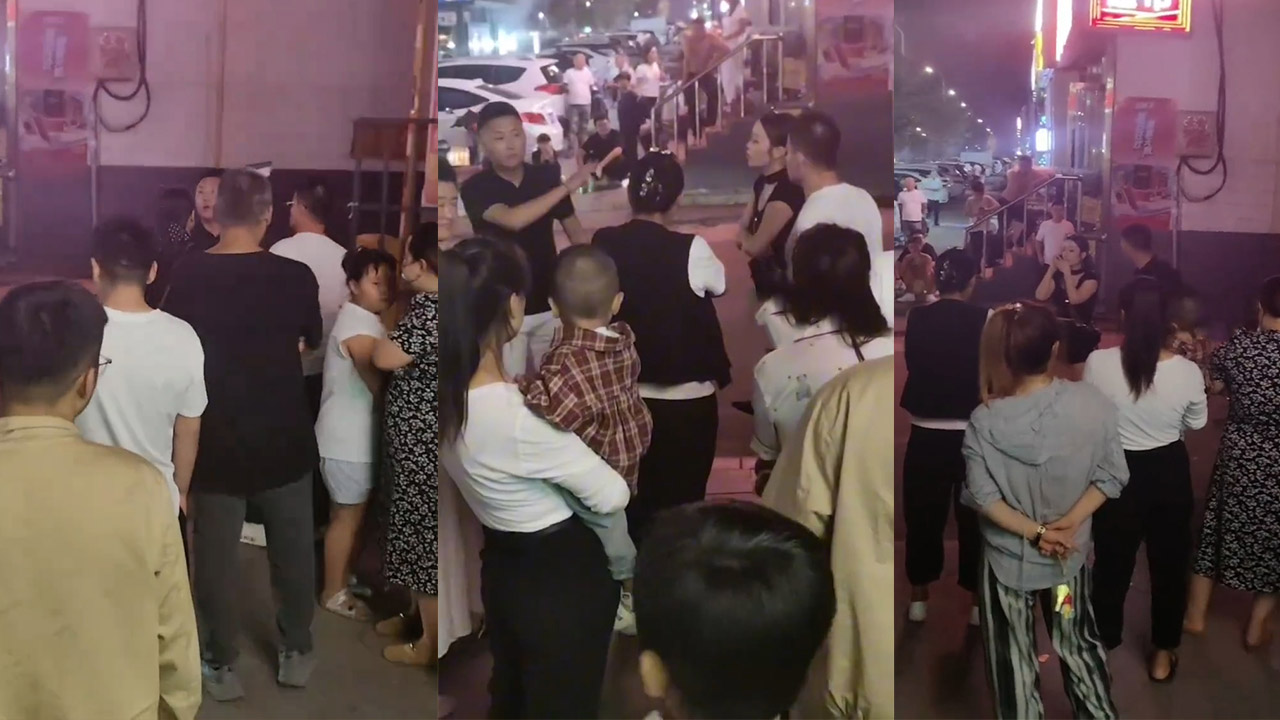 离婚夫妻上演拉锯战 孩子想妈遭冷落 前夫上门反被自家妈一巴掌赶走