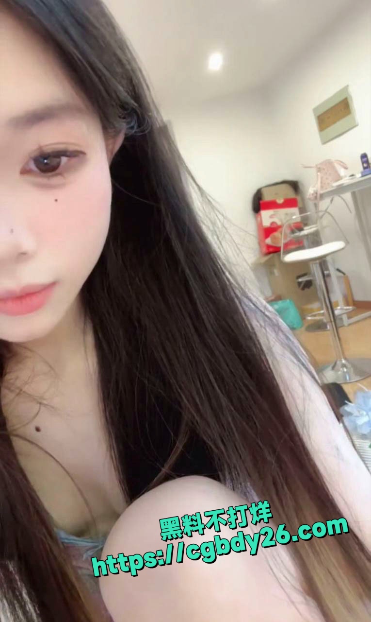 小白了兔巅峰逆天颜值自慰呻吟3