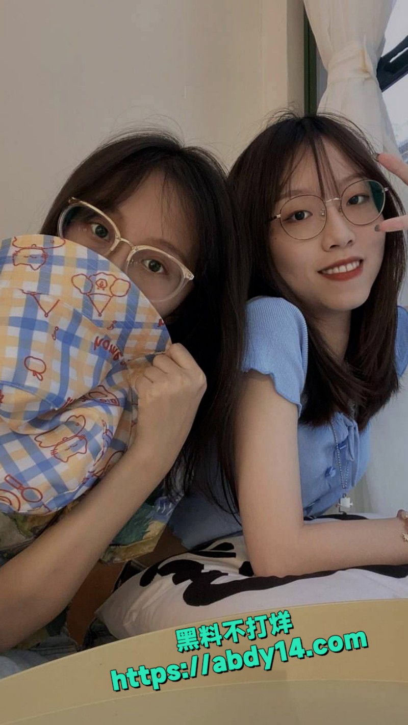 双胞胎妹妹 程甜甜 15