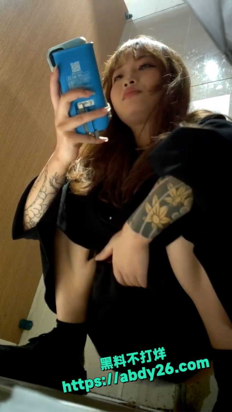 精神小妹与少妇 8
