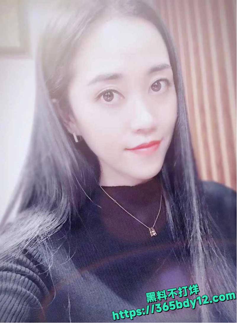 房地产销售员赵小姐居家激情性爱1