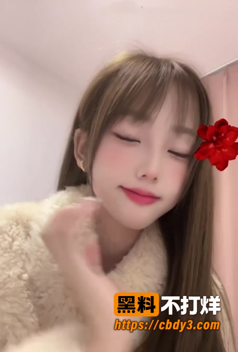 清纯精神小妹酒店自拍 6