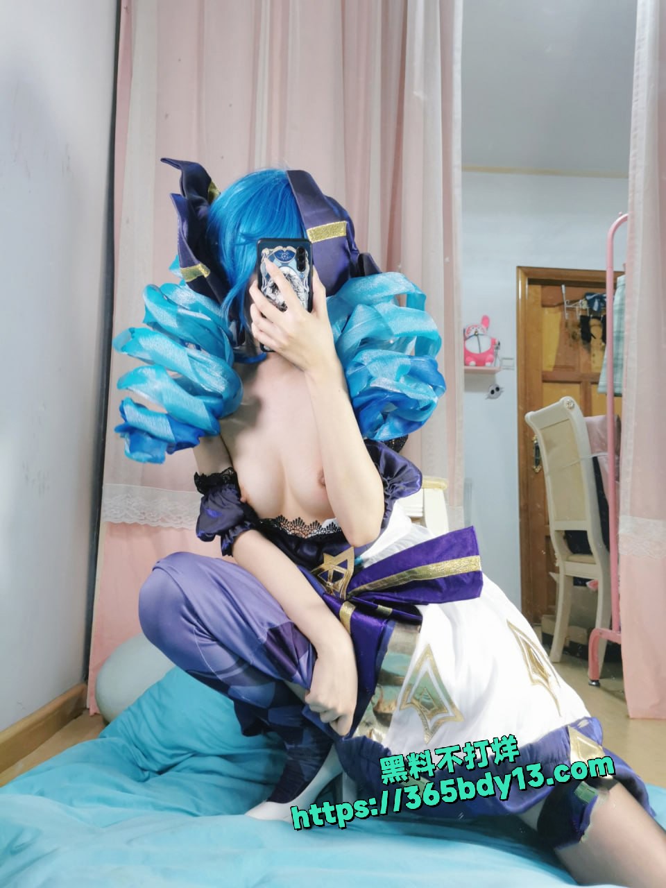 顶级反差萝莉福利姬沐沐酱 5
