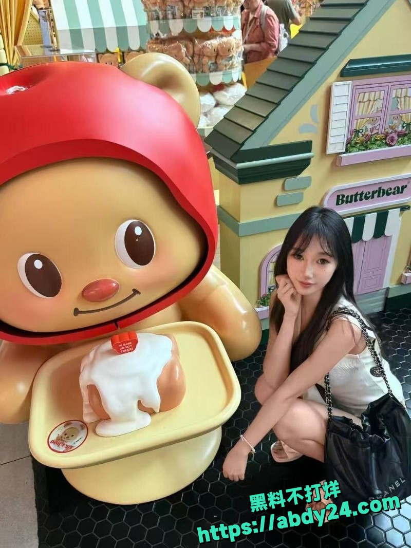 赵一菲被男友调教成母狗4