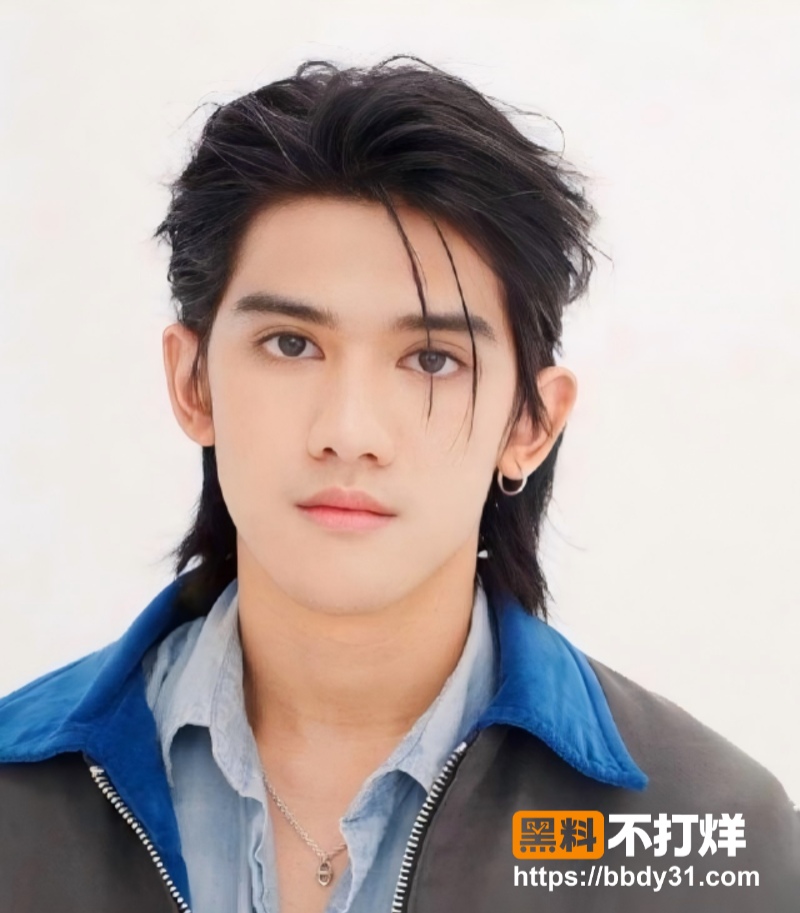 泰国男团偶像廷廷搞大女星肚子05