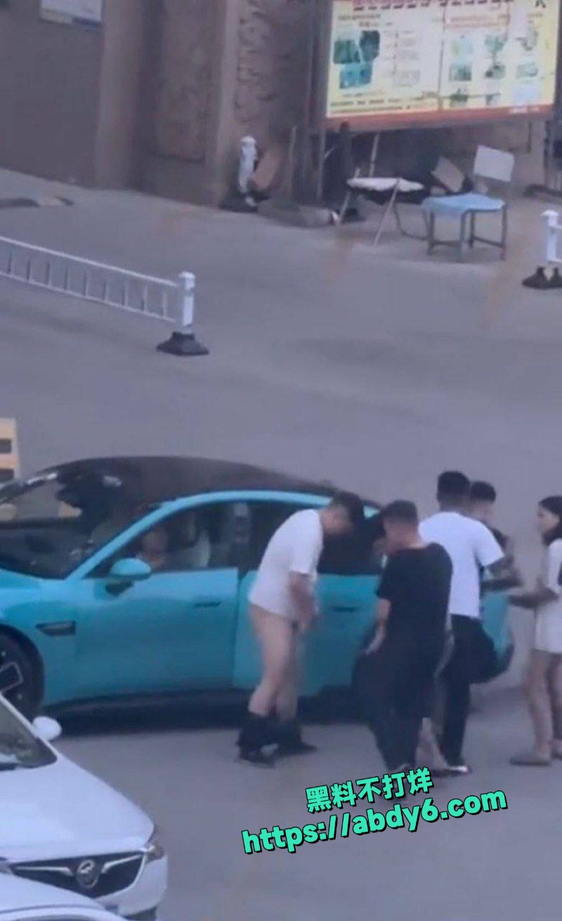 别克引擎盖男同激情视频 6