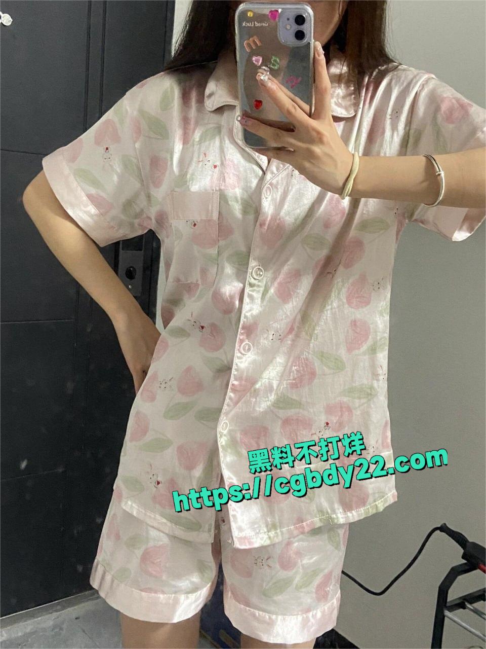 超火辣御姐型女大学生2
