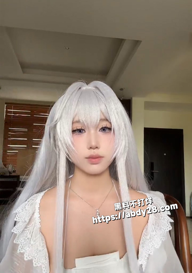 B站知名cos 囚禁aa6