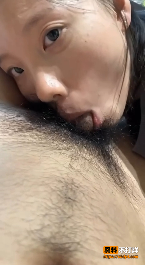 女大张雨欣1