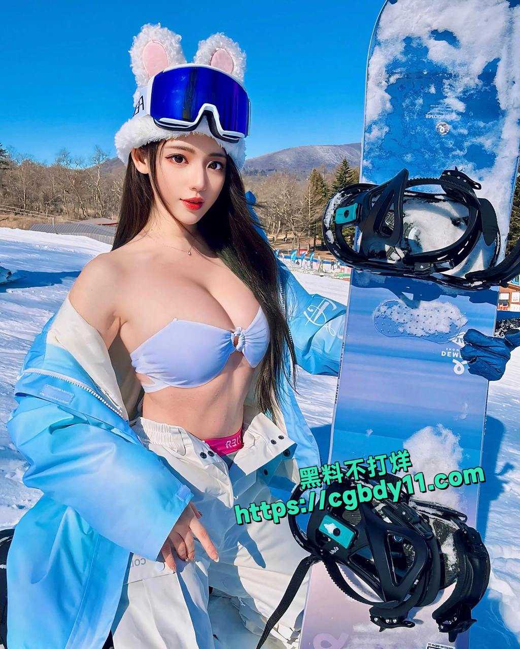 还在骑自行车？ 美女都去滑雪 了18.jpg