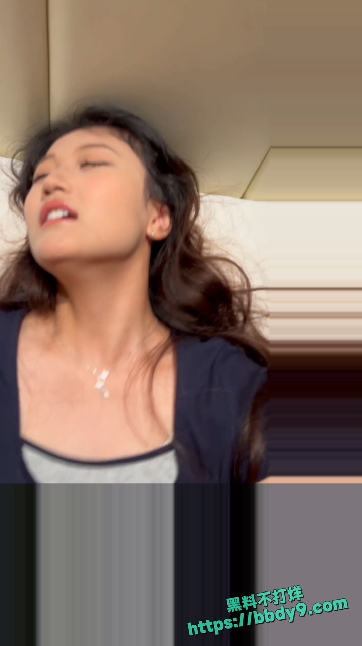 看似清纯可爱实则母狗1
