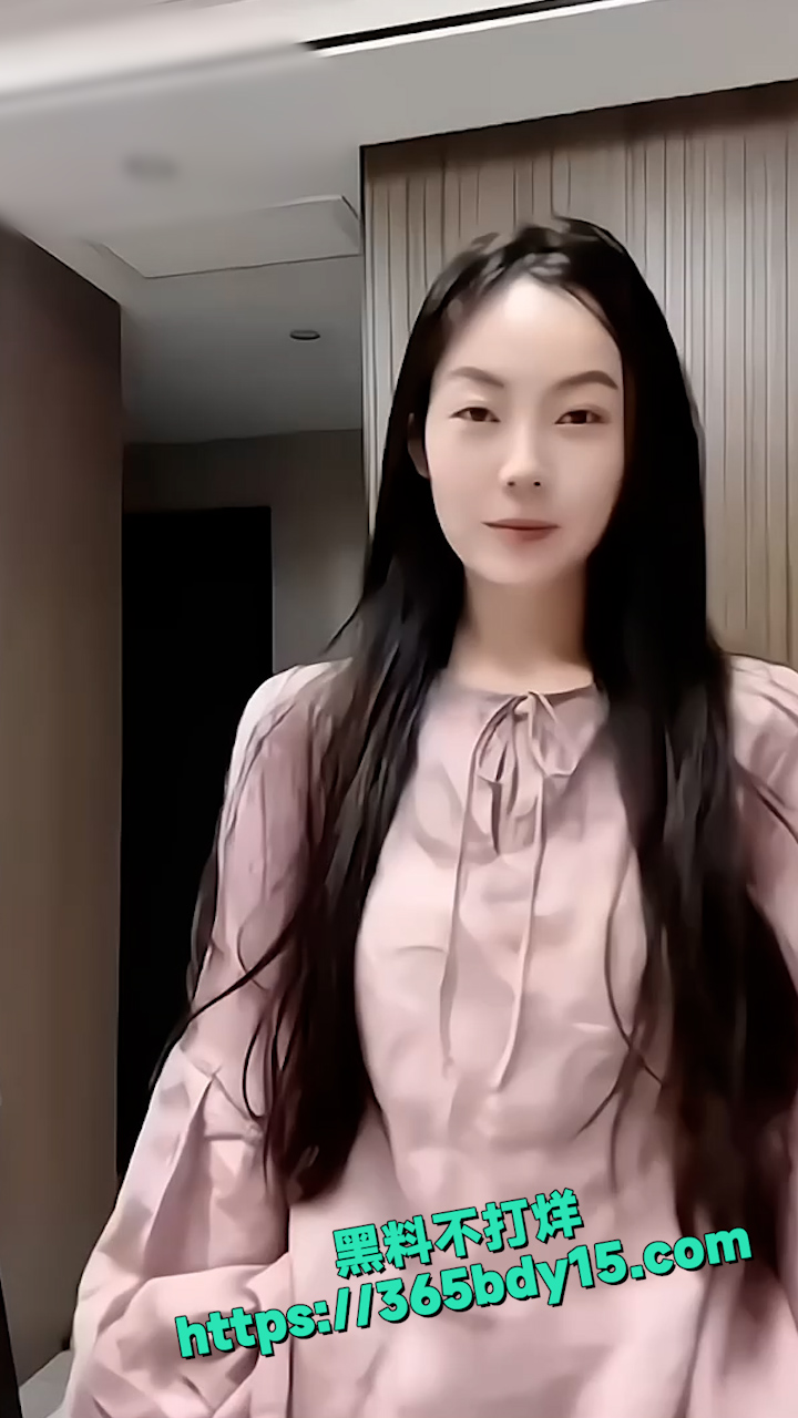 抖音女主播小海牙 2