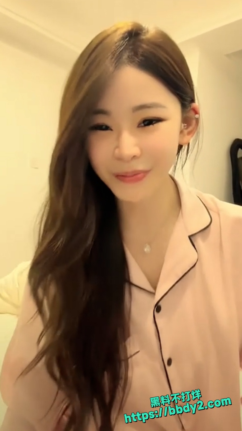 女主播 8